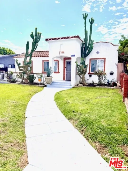 2940 Live Oak Street Huntington Park, CA 90255