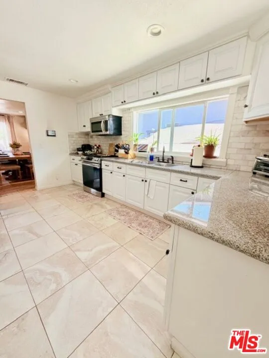 2940 Live Oak Street Huntington Park, CA 90255