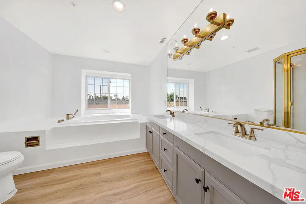 5532 Angelus Avenue San Gabriel, CA 91776