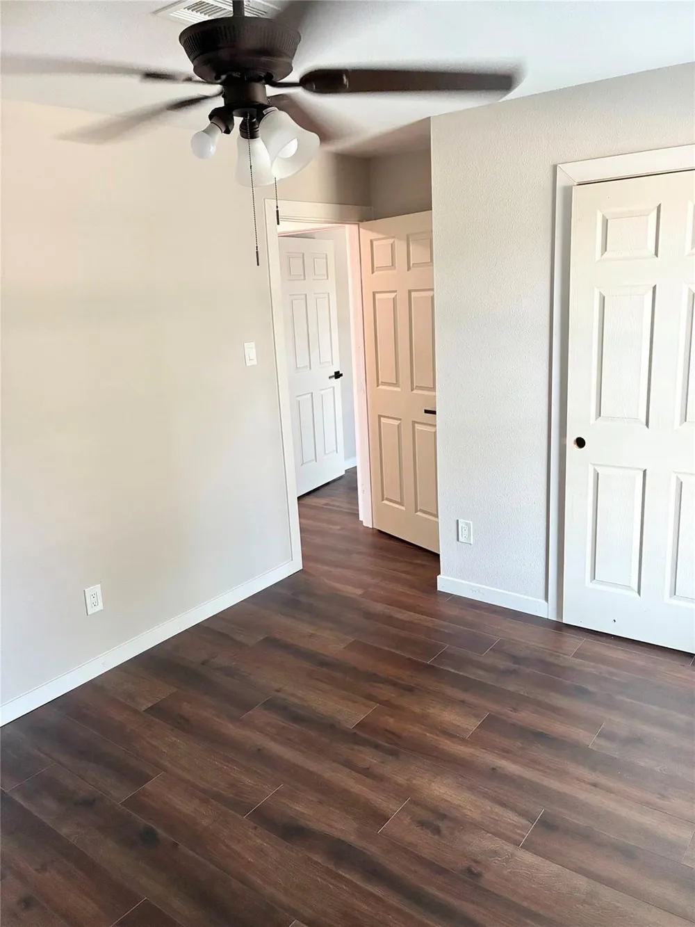 9815 Rocky Hollow Road La Porte, TX 77571