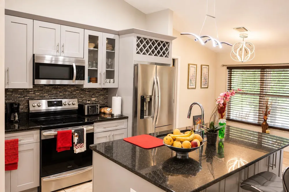 1206 NE 5TH AVENUE Cape Coral, FL 33909