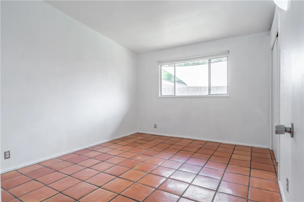 606 Dolphin Place Corpus Christi, TX 78411