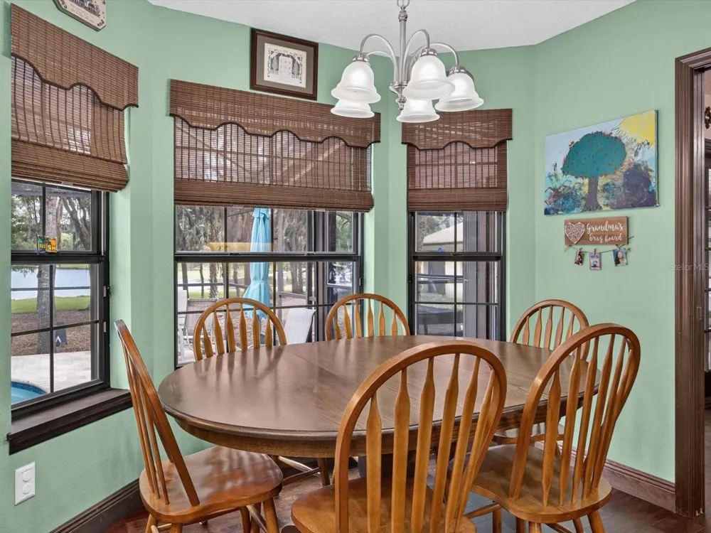671 QUIETWATER COVE Altamonte Springs, FL 32701