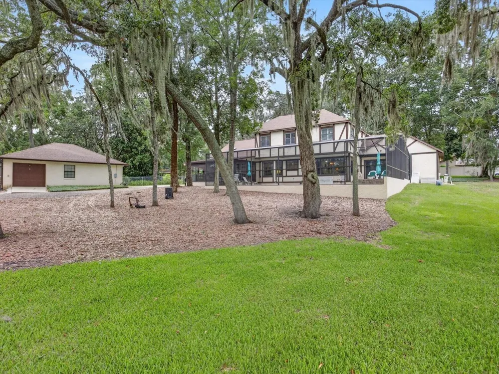 671 QUIETWATER COVE Altamonte Springs, FL 32701