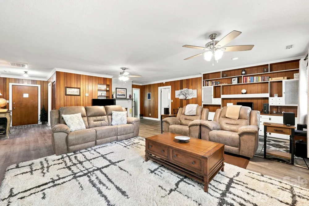 138 Circle Drive Thomasville, NC 27360