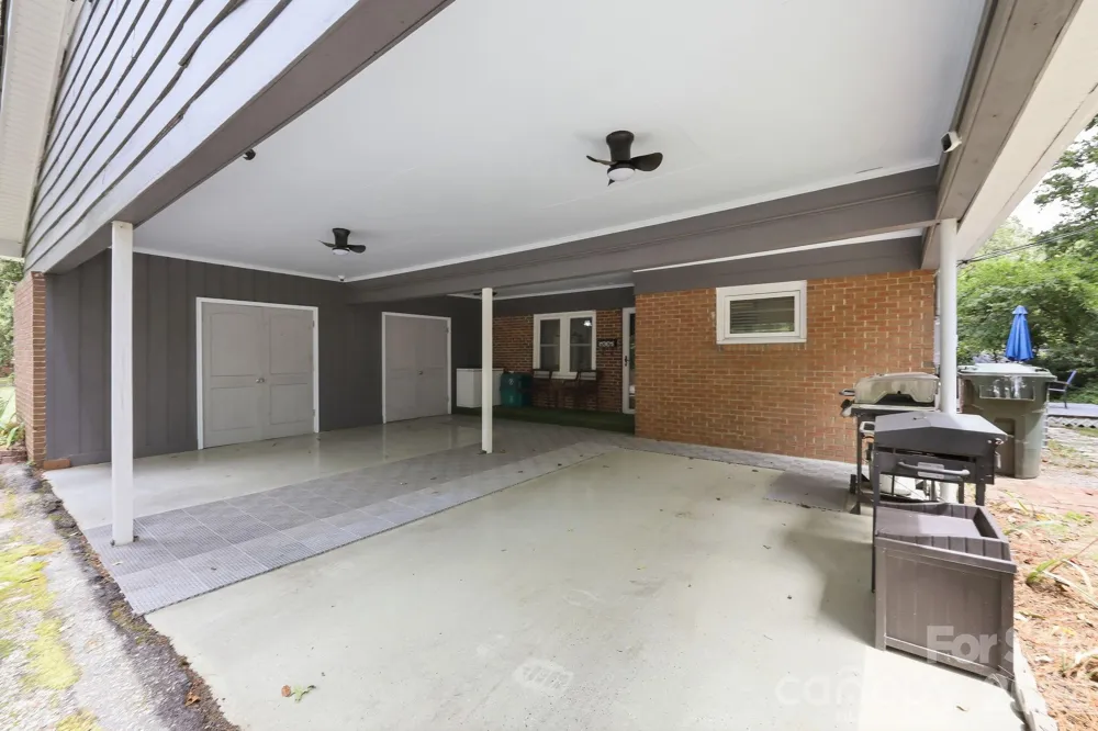138 Circle Drive Thomasville, NC 27360