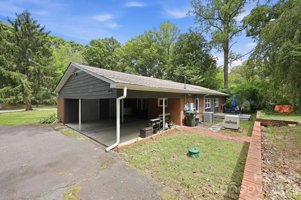 138 Circle Drive Thomasville, NC 27360