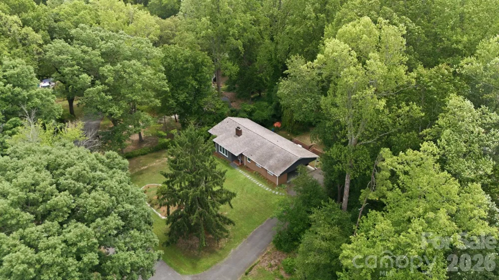 138 Circle Drive Thomasville, NC 27360
