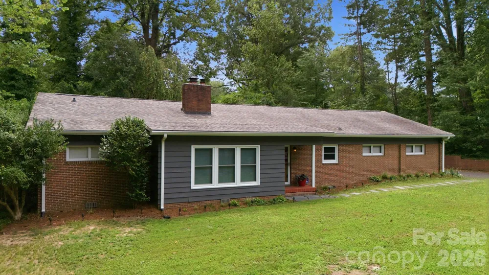 138 Circle Drive Thomasville, NC 27360