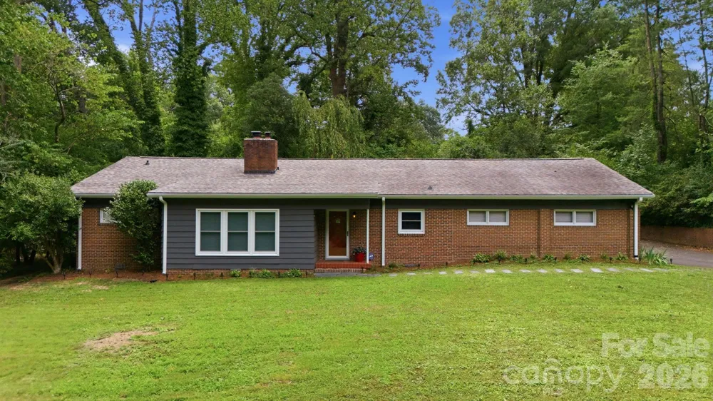 138 Circle Drive Thomasville, NC 27360