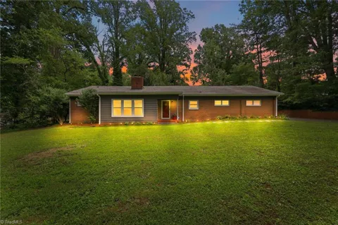 138 Circle Drive