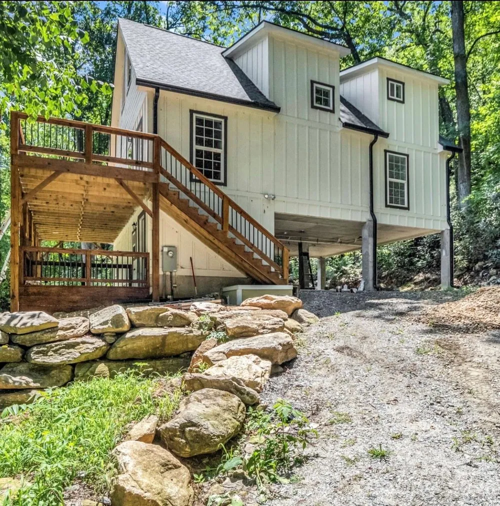168 Fall Creek Drive Chimney Rock, NC 28720