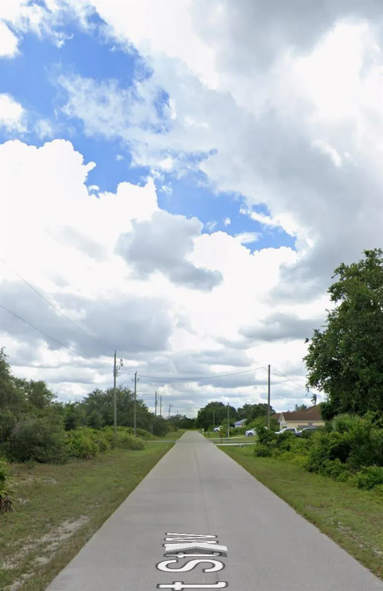 2519 71ST STREET W Lehigh Acres, FL 33971