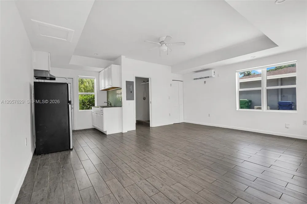 529 NW 88th St #3 El Portal, FL 33150