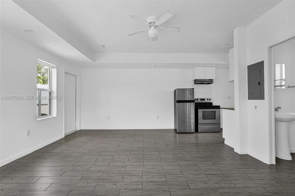 529 NW 88th St #3 El Portal, FL 33150