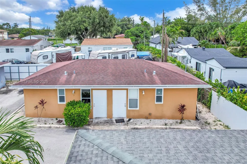 529 NW 88th St #3 El Portal, FL 33150