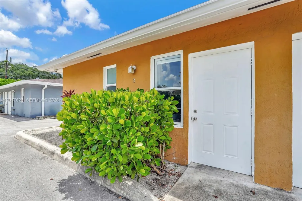 529 NW 88th St #3 El Portal, FL 33150
