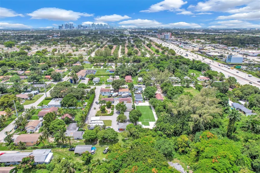 529 NW 88th St #3 El Portal, FL 33150