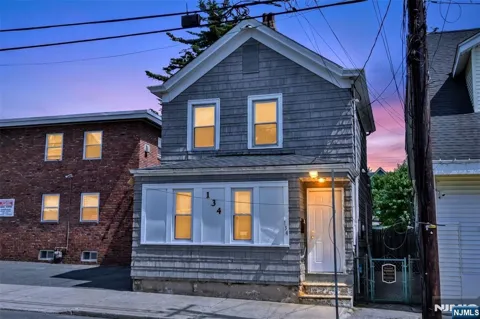 134 8th Street