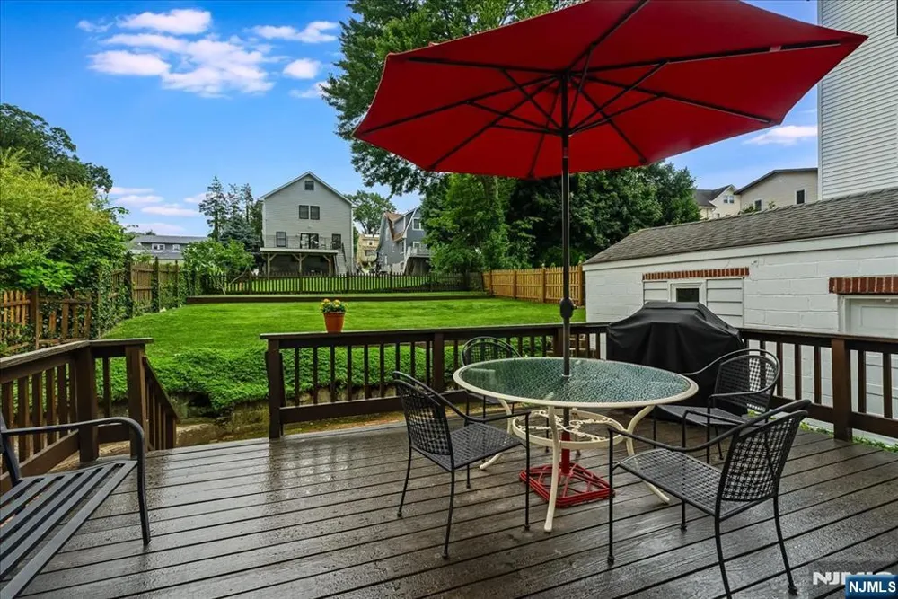 189 Mineral Spring Passaic, NJ 07055