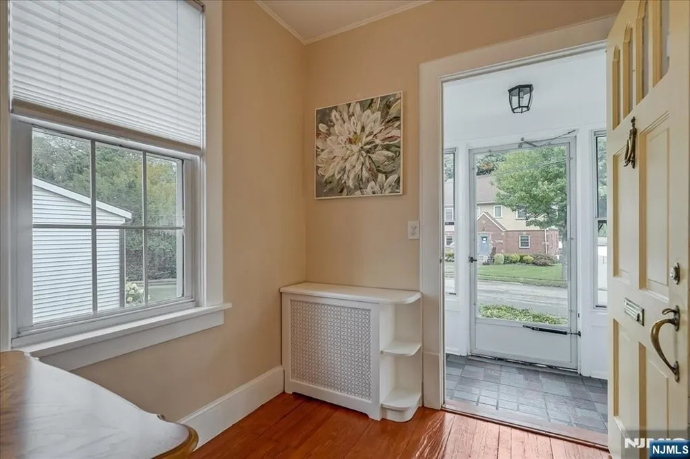 189 Mineral Spring Passaic, NJ 07055