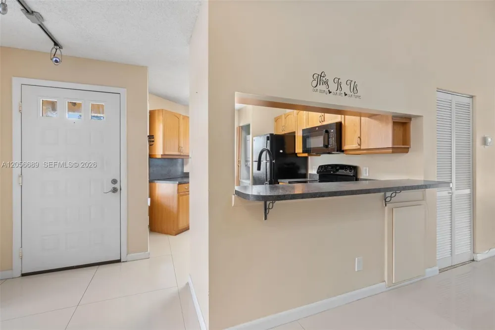 927 Coral Club Dr #927 Coral Springs, FL 33071