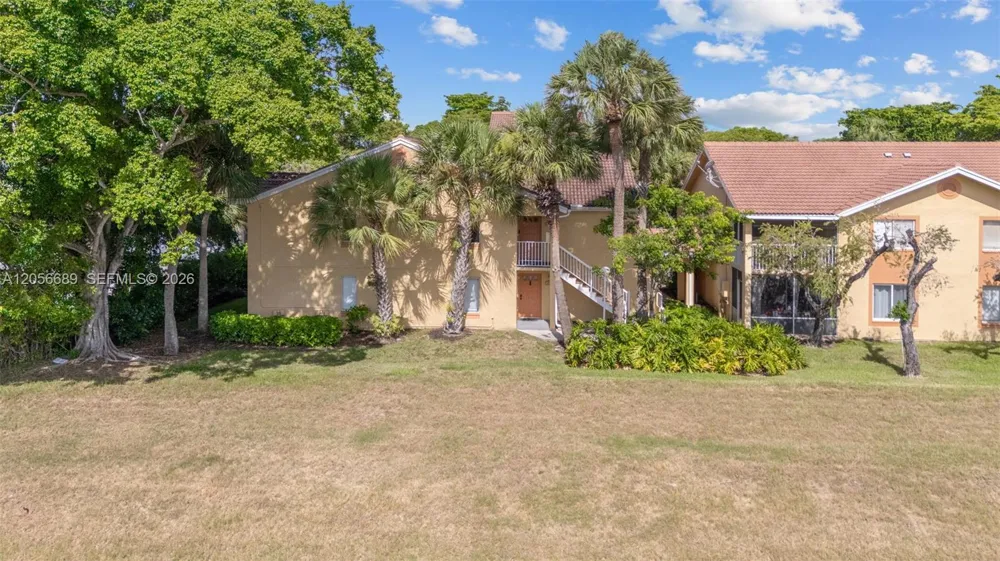 927 Coral Club Dr #927 Coral Springs, FL 33071
