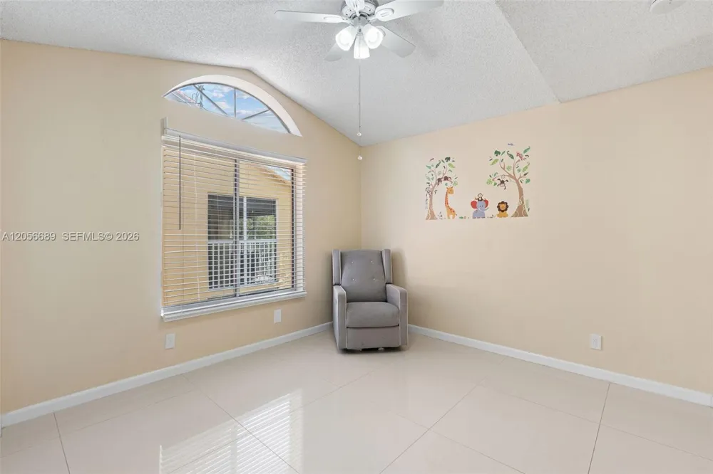 927 Coral Club Dr #927 Coral Springs, FL 33071
