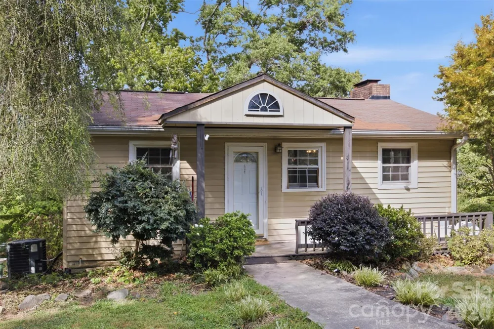 146 Duck Cove Road Belmont, NC 28012