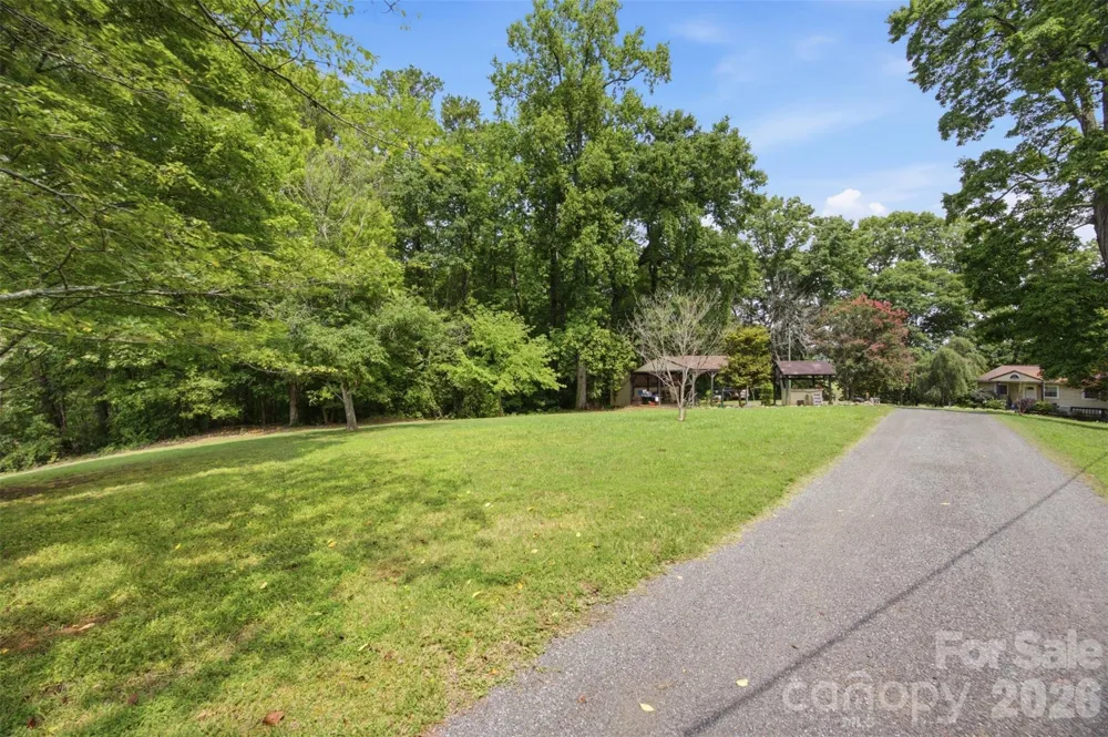 146 Duck Cove Road Belmont, NC 28012