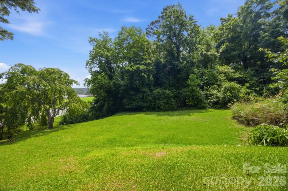 146 Duck Cove Road Belmont, NC 28012