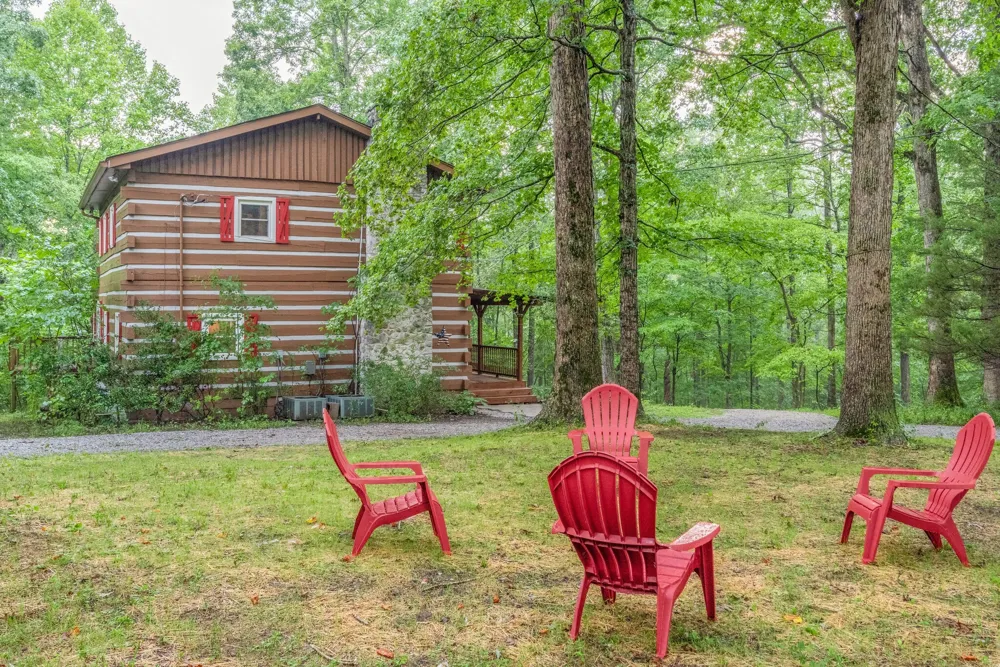 150 Humpty Dumpty Rd White Bluff, TN 37187
