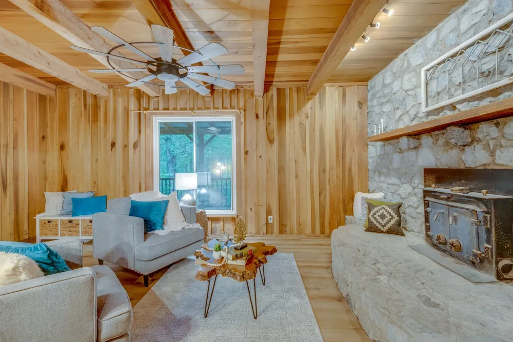 150 Humpty Dumpty Rd White Bluff, TN 37187