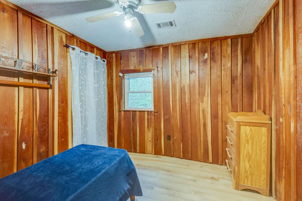 150 Humpty Dumpty Rd White Bluff, TN 37187