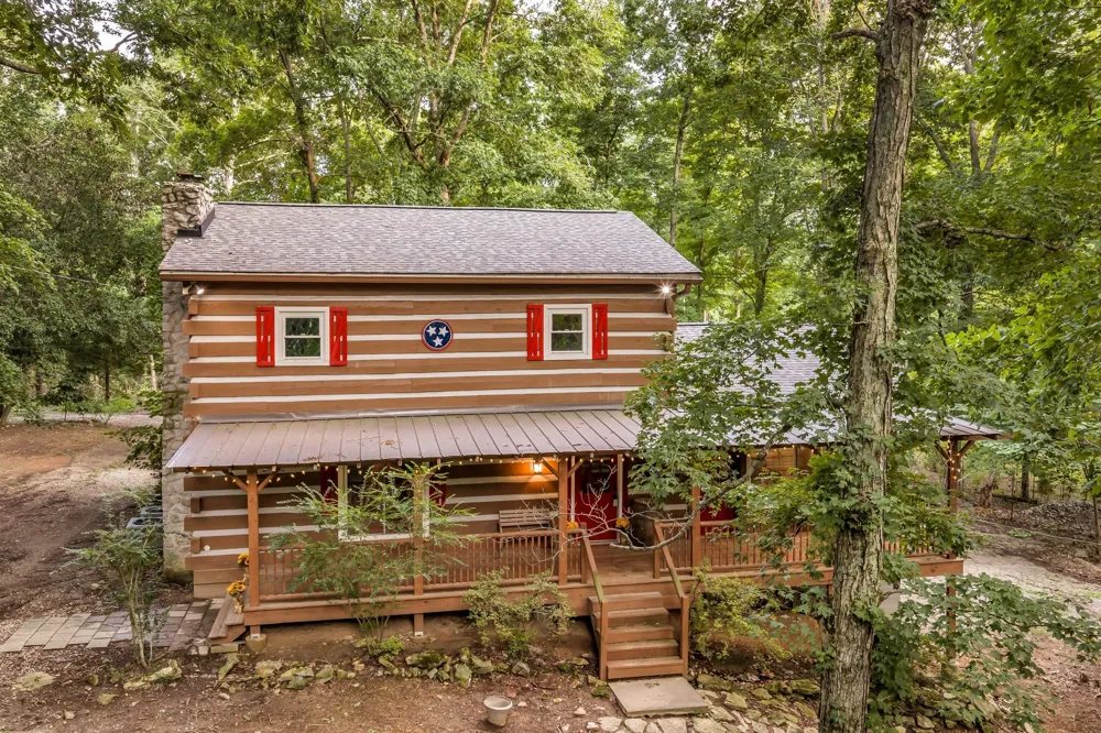 150 Humpty Dumpty Rd White Bluff, TN 37187