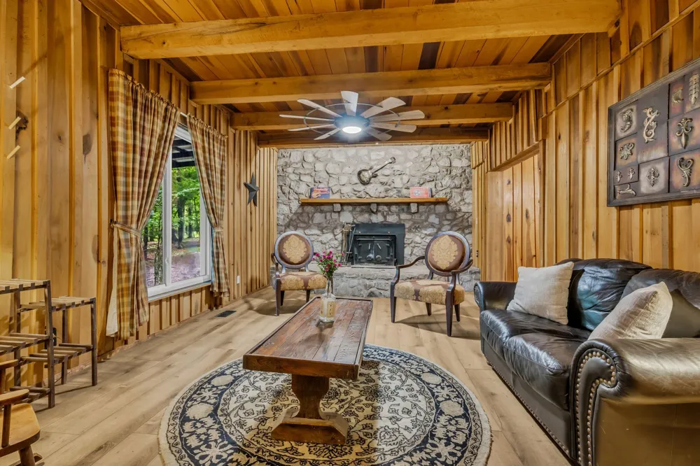 150 Humpty Dumpty Rd White Bluff, TN 37187
