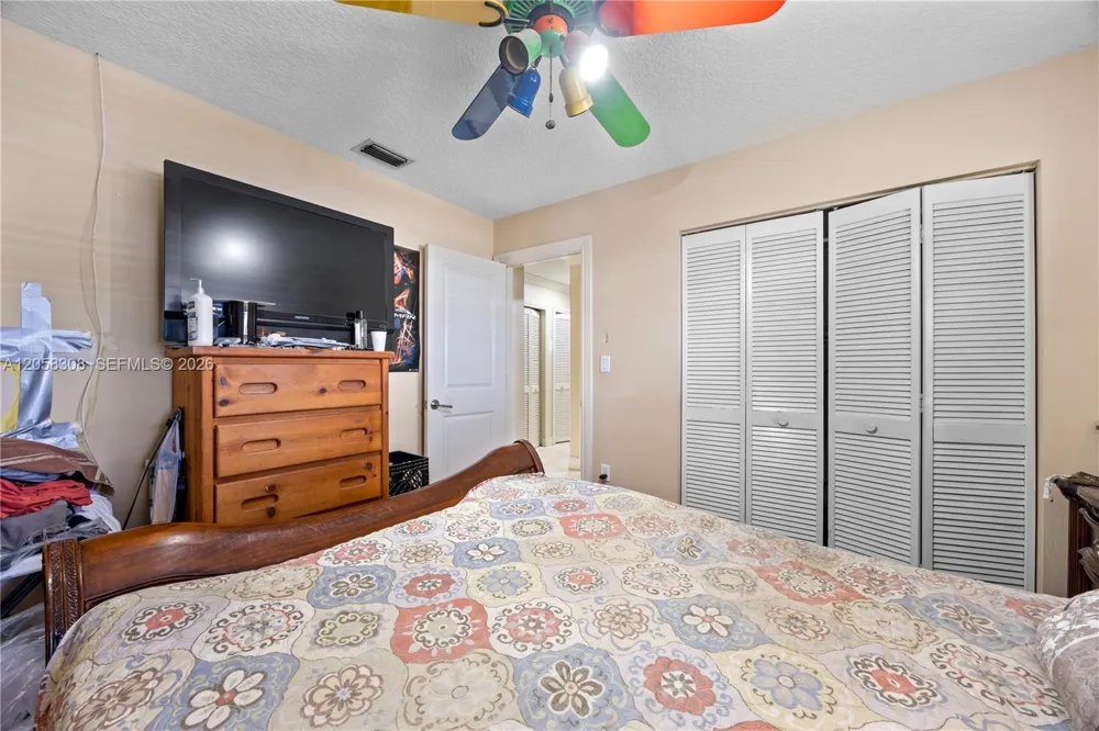 15330 SW 170th Ter Miami, FL 33187