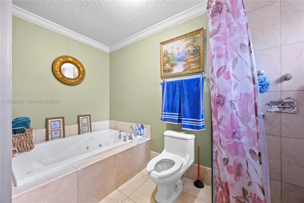 15330 SW 170th Ter Miami, FL 33187