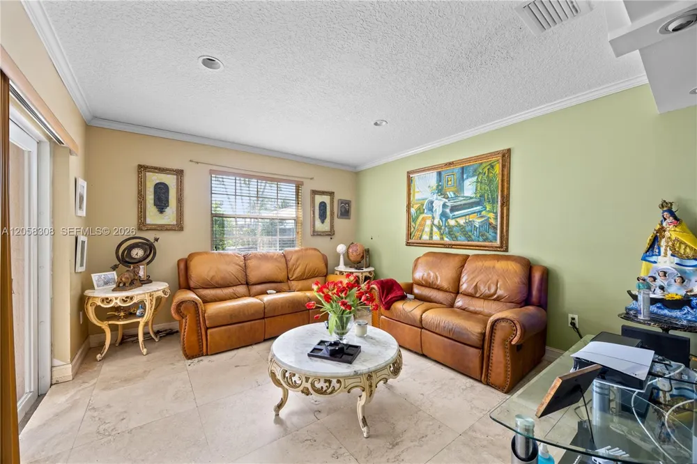 15330 SW 170th Ter Miami, FL 33187