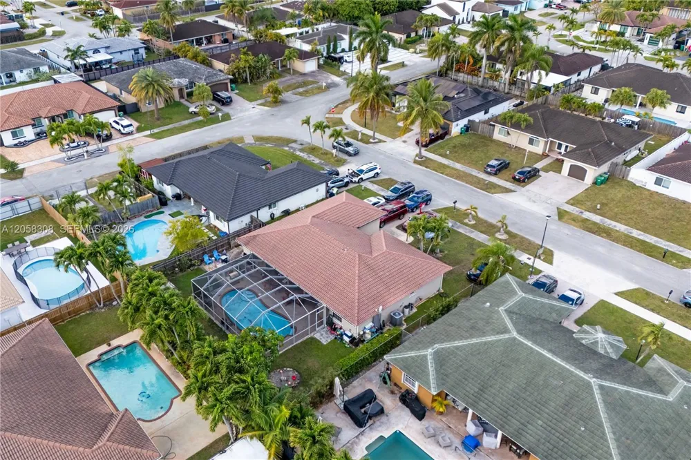 15330 SW 170th Ter Miami, FL 33187