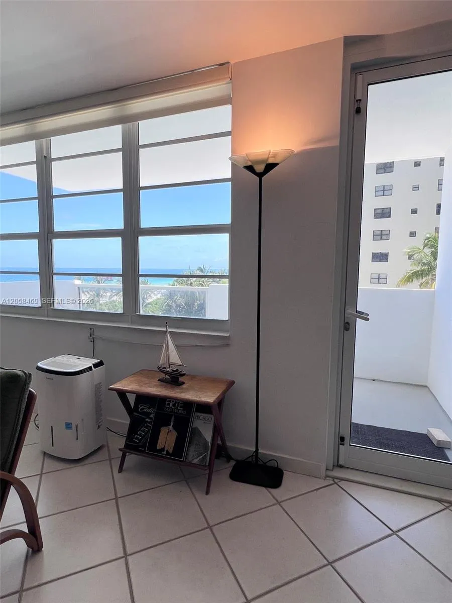 100 Lincoln Rd #542 Miami Beach, FL 33139