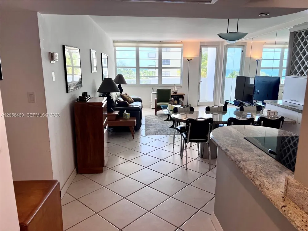 100 Lincoln Rd #542 Miami Beach, FL 33139