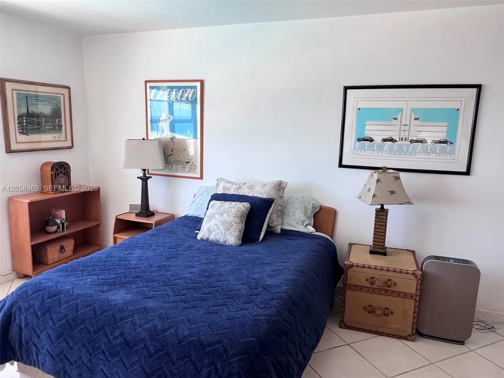 100 Lincoln Rd #542 Miami Beach, FL 33139