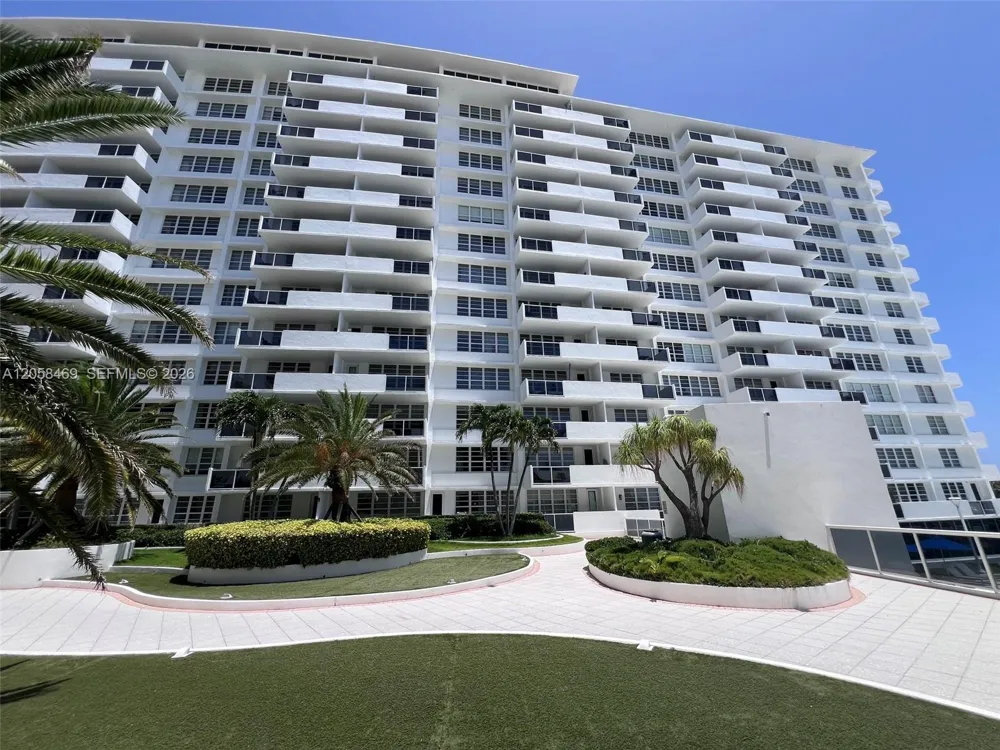 100 Lincoln Rd #542 Miami Beach, FL 33139