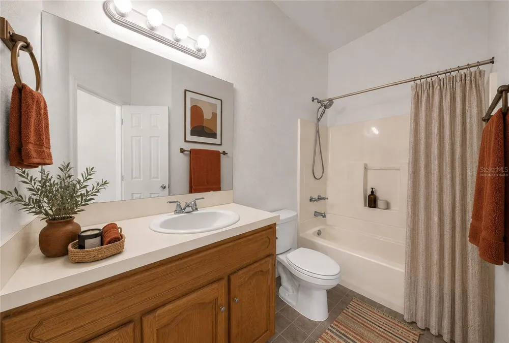 970 SPRING GARDEN AVENUE #212 Deland, FL 32720