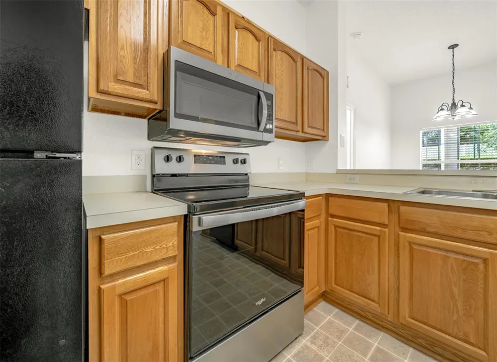970 SPRING GARDEN AVENUE #212 Deland, FL 32720