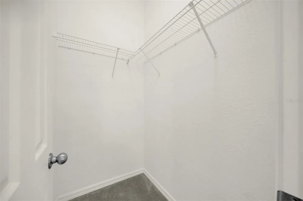 970 SPRING GARDEN AVENUE #212 Deland, FL 32720