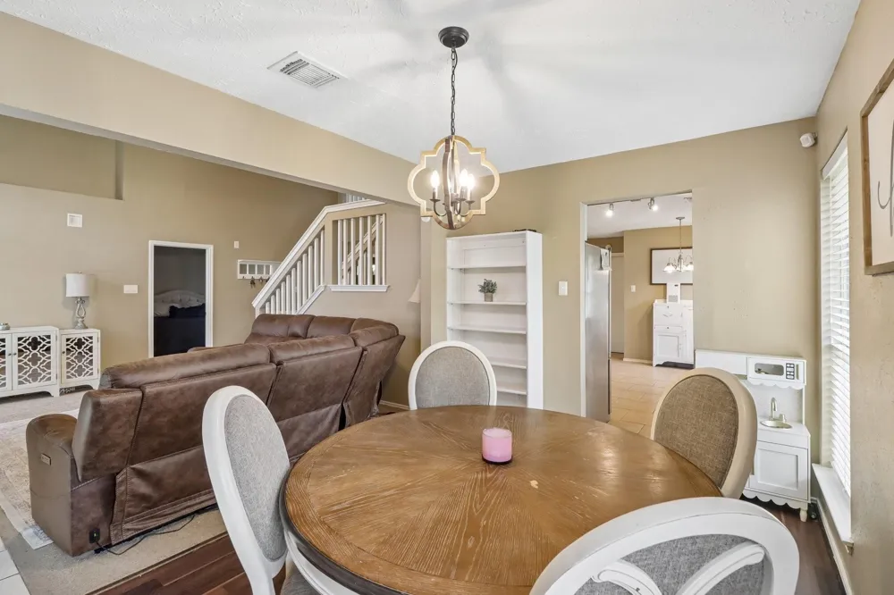 1505 Roosevelt Drive Deer Park, TX 77536