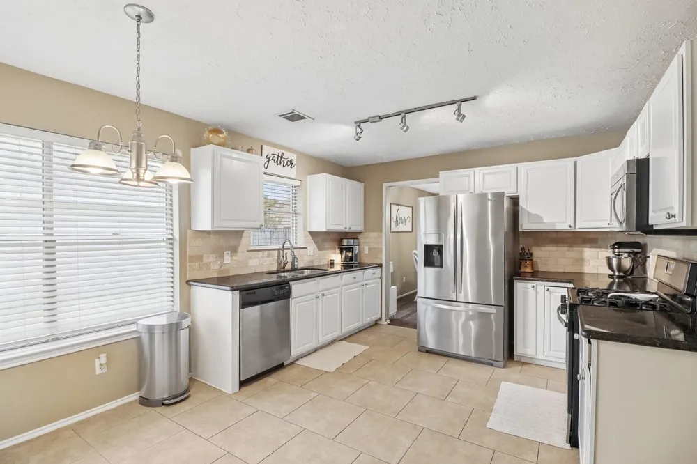1505 Roosevelt Drive Deer Park, TX 77536