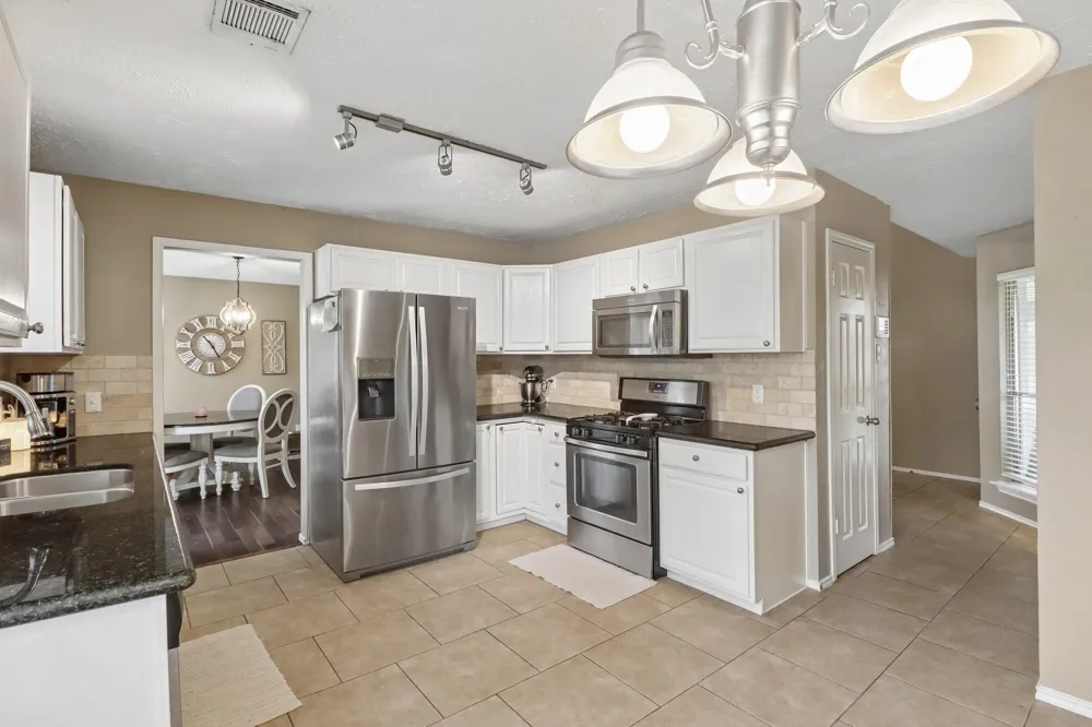 1505 Roosevelt Drive Deer Park, TX 77536